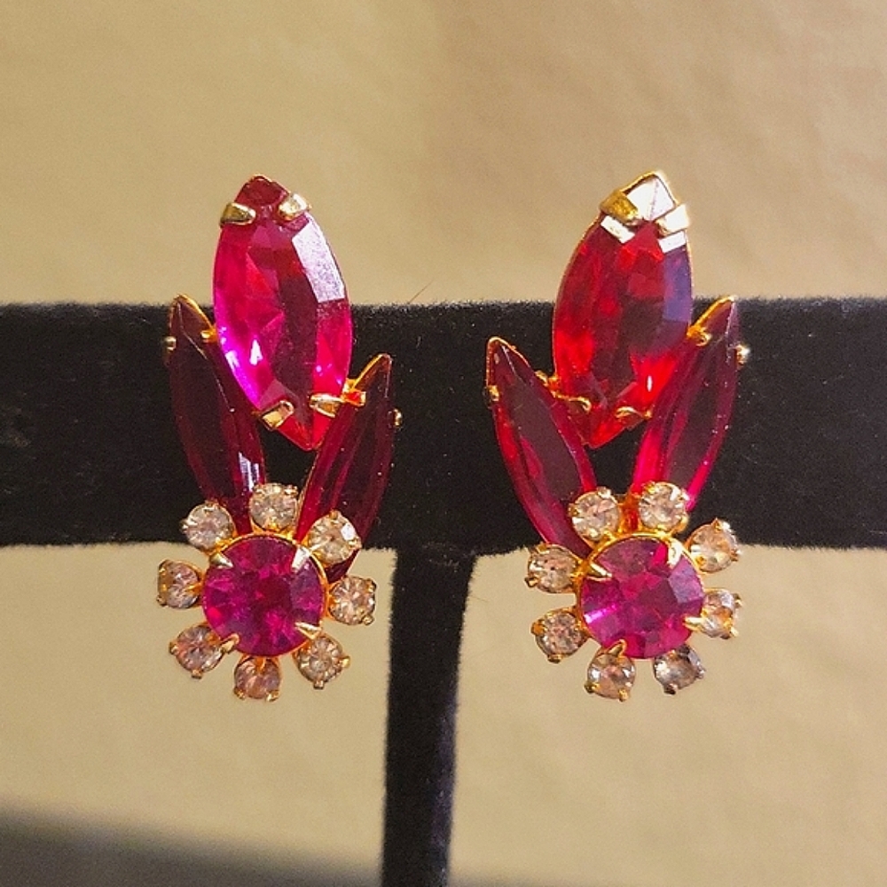 Vintage Red Rhinestone Clip Earrings in Goldtone Open Back Setting